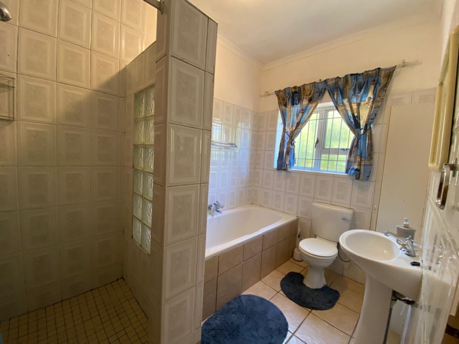 To Let 3 Bedroom Property for Rent in Kenridge Western Cape